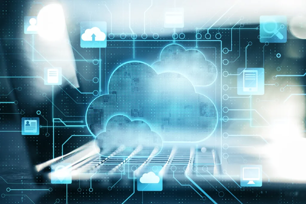 Cloud-Symbol mit vernetzten Datensymbolen als Sinnbild für Cloud-Backup